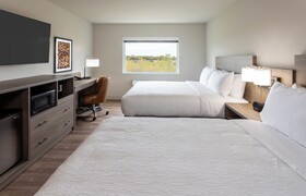 GrandStay Hotel & Suites Kaukauna