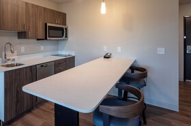 GrandStay Hotel & Suites Kaukauna