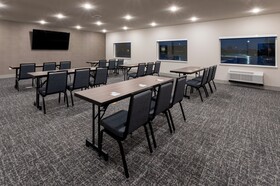 GrandStay Hotel & Suites Kaukauna