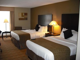 AmericInn by Wyndham La Crosse Riverfront Conference Center