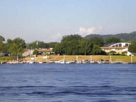 AmericInn by Wyndham La Crosse Riverfront Conference Center