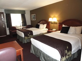 AmericInn by Wyndham La Crosse Riverfront Conference Center