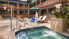 AmericInn by Wyndham La Crosse Riverfront Conference Center