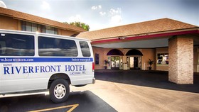 AmericInn by Wyndham La Crosse Riverfront Conference Center
