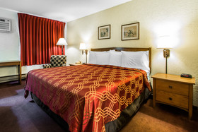 Econo Lodge La Crosse