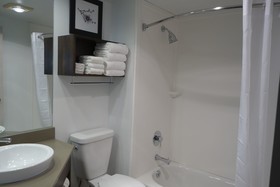 Country Inn & Suites by Radisson, La Crosse, WI