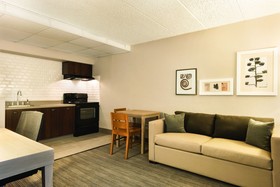 Country Inn & Suites by Radisson, La Crosse, WI