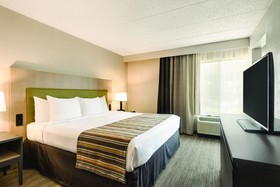 Country Inn & Suites by Radisson, La Crosse, WI