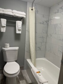 AmericInn by Wyndham Ladysmith