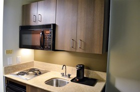 Best Western West Towne Suites