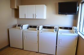 Best Western West Towne Suites