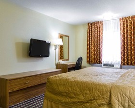 Econo Lodge Madison