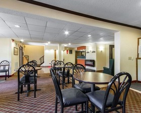 Econo Lodge Madison