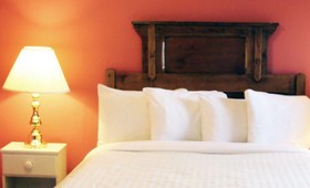 Mendota Lake House Inn