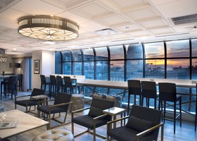 The Madison Concourse Hotel & Governor's Club