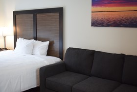 Menominee River Extended Stay Hotel