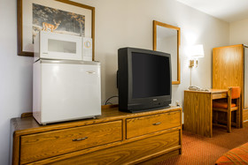 Travelodge by Wyndham Merrill