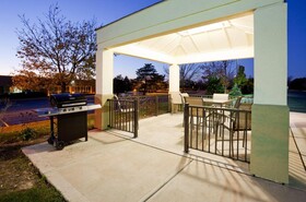 Candlewood Suites Milwaukee Brown Deer