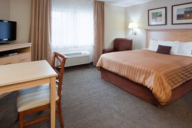 Candlewood Suites Milwaukee Brown Deer