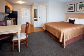 Candlewood Suites Milwaukee Brown Deer