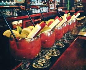 County Clare Irish Inn & Pub