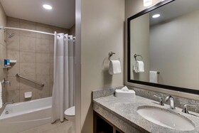 Drury Plaza Hotel Milwaukee Downtown