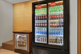 Holiday Inn Express Milwaukee Downtown