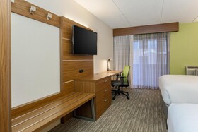 Holiday Inn Express Milwaukee-West Medical Center