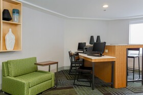 Holiday Inn Express Milwaukee-West Medical Center