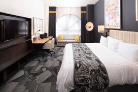 Saint Kate The Arts Hotel