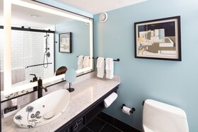 Saint Kate The Arts Hotel