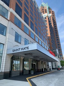 Saint Kate The Arts Hotel