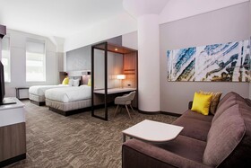 SpringHill Suites Milwaukee Downtown