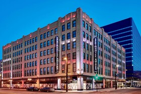 SpringHill Suites Milwaukee Downtown