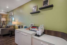 WoodSpring Suites Milwaukee Menomonee Falls