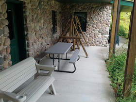 Katherine Lake Lodge