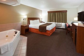 AmericInn by Wyndham Monroe