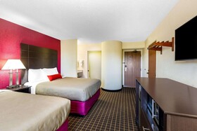 Baymont by Wyndham Mukwonago