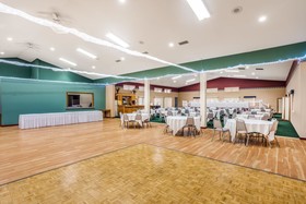 AmericInn by Wyndham New Lisbon