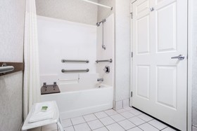 AmericInn by Wyndham New Lisbon