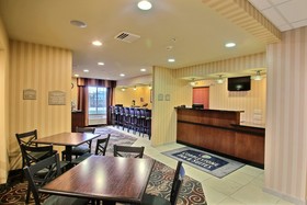 AmericInn by Wyndham Oshkosh