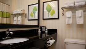 Wingate by Wyndham Oshkosh