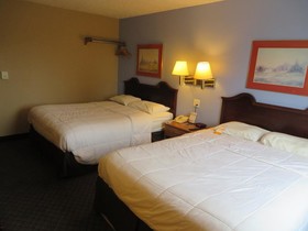 Super 8 by Wyndham Kenosha/Pleasant Prairie