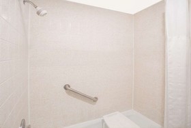 Days Inn by Wyndham Portage