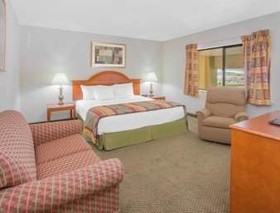 Days Inn by Wyndham Portage