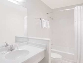 Days Inn by Wyndham Portage