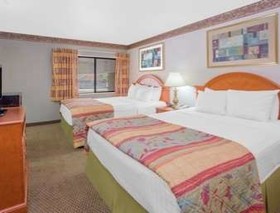 Days Inn by Wyndham Portage