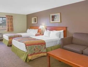 Days Inn by Wyndham Portage