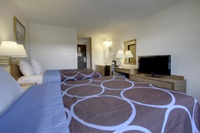 Super 8 by Wyndham Portage