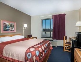 Super 8 by Wyndham Portage